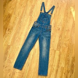 Eighty Two Denim overalls like new